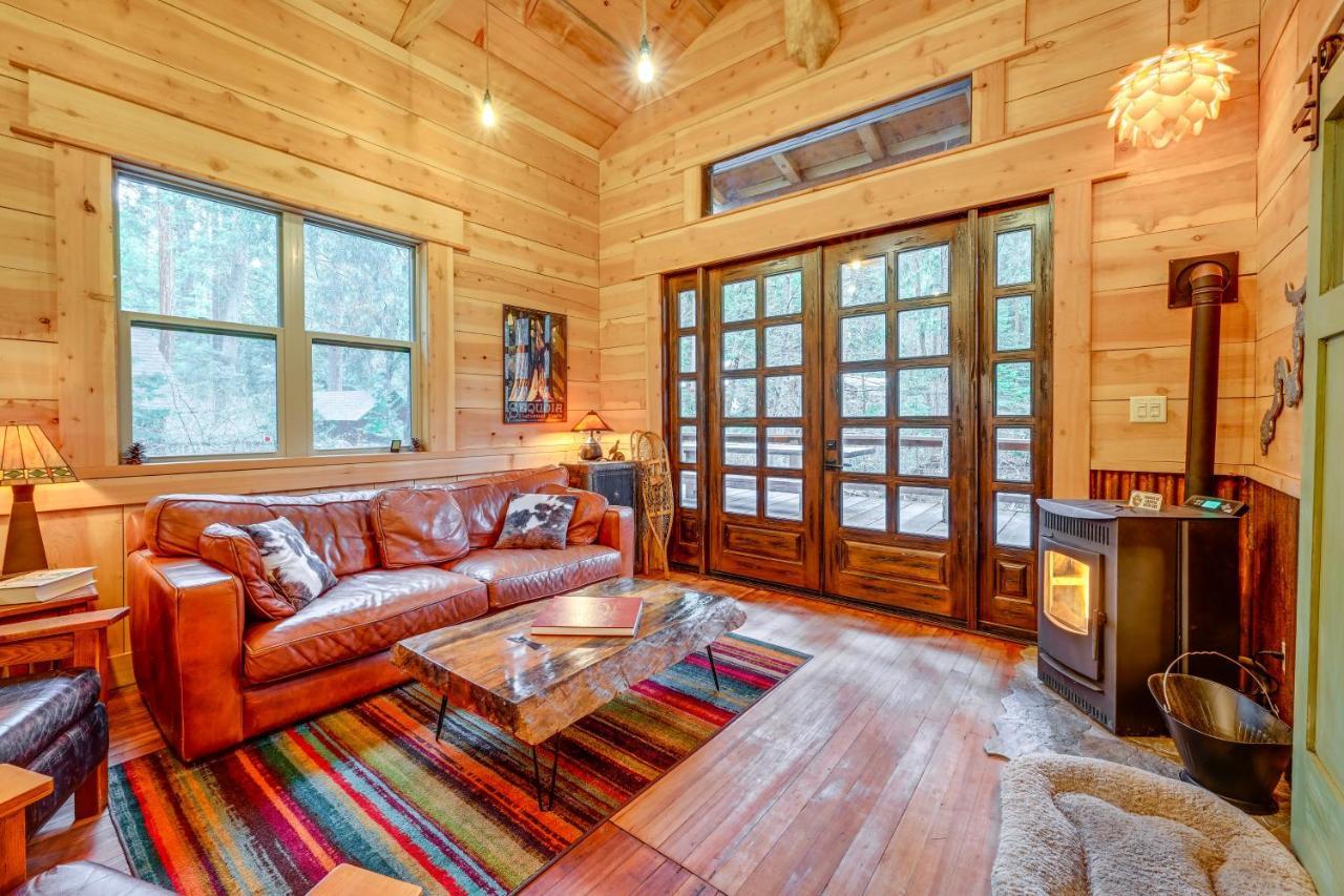 Enchanting Creekside Cabin Near Kings Canyon Park! Badger Exteriér fotografie